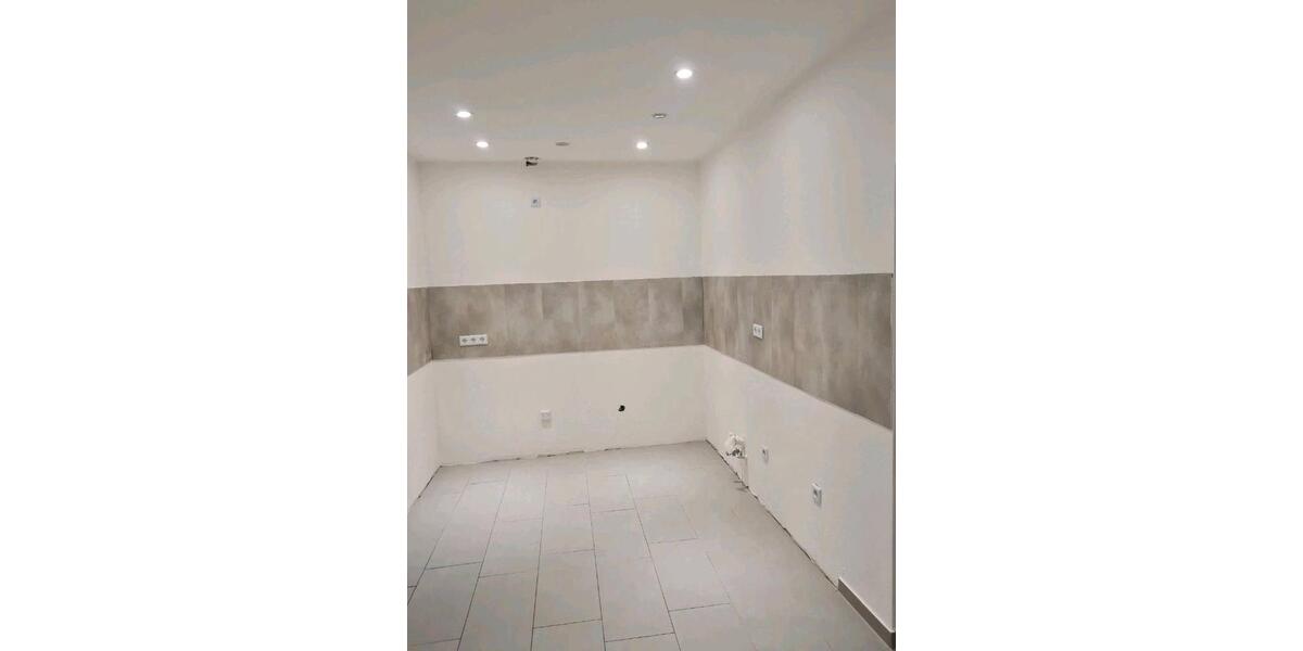Erdgeschoßwohnung Wissen - 5 Zimmer, 140 m&sup2;, 850&euro; | Angebot:26116256