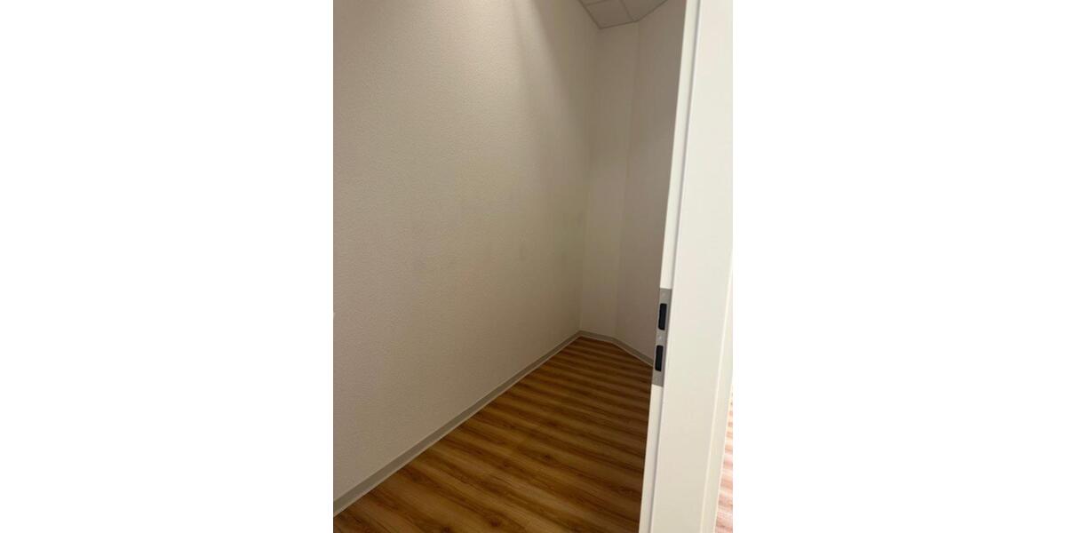 Gewerbeobjekt Mühlhausen (Thüringen) - 1.300&euro; | Angebot:25645217