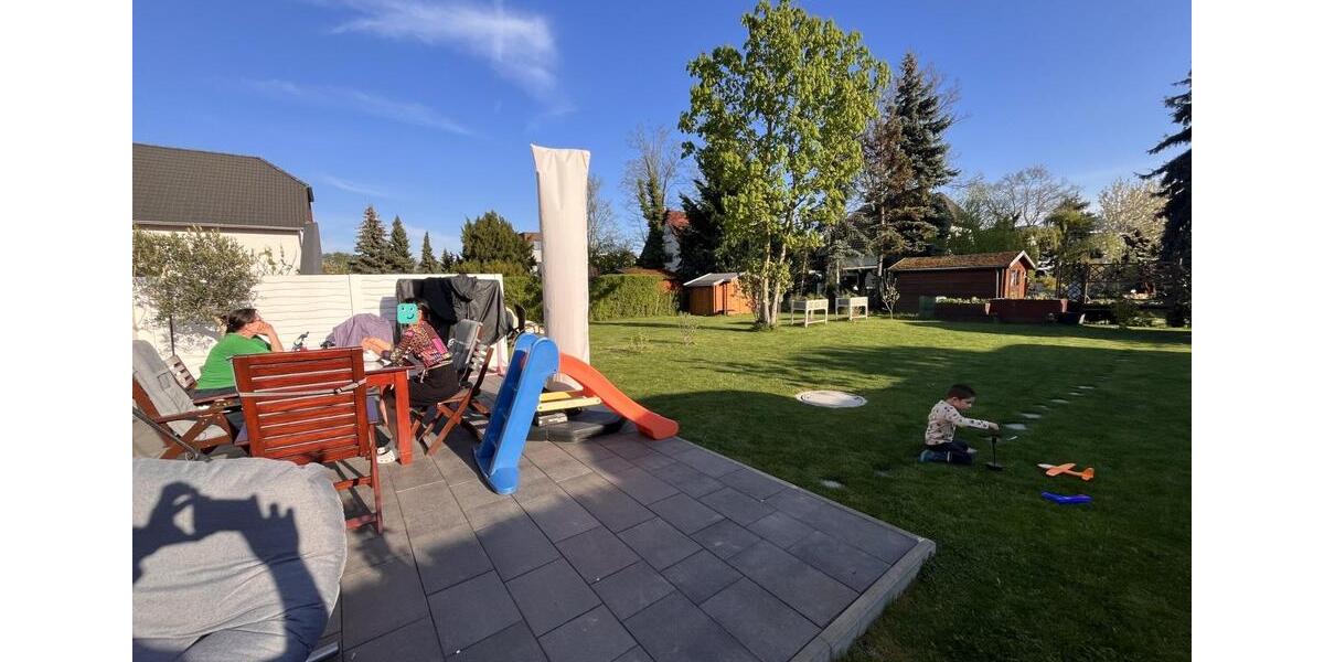 Doppelhaushälfte Markkleeberg - 5 Zimmer, 180 m&sup2;, 2.850&euro; | Angebot:25048211