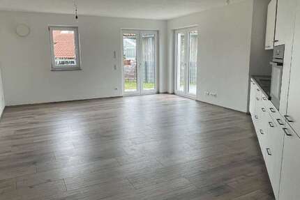 Wohnung Fuchstal b Landsberg a Lech - 3 Zimmer, 93 m&sup2;, 975&euro; | Angebot:26427091