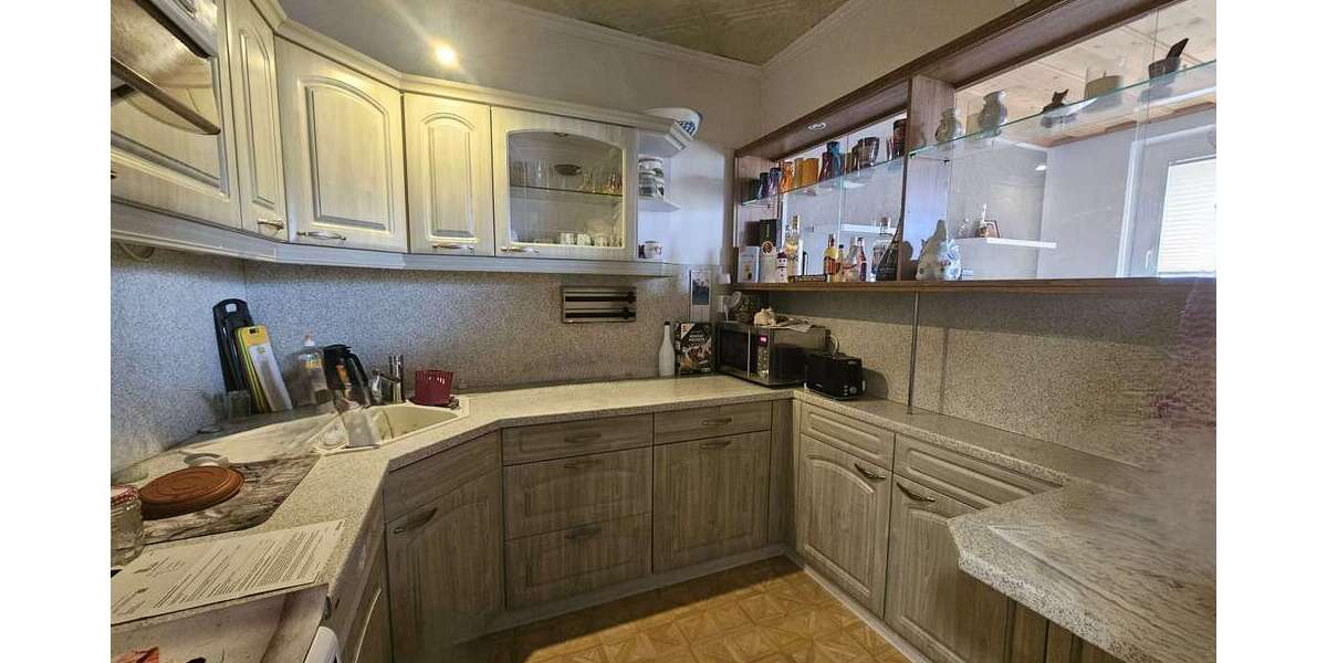 Wohnung zum Mieten in LugauErzgeb. 340 € 57.86 m² 3 zimmer