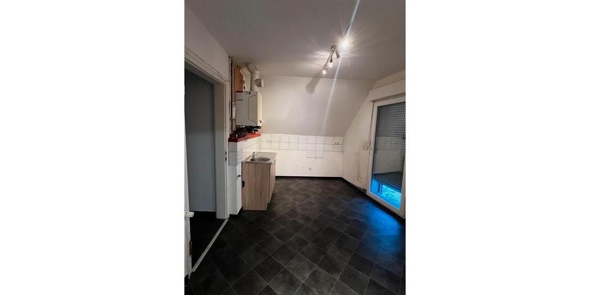Dachgeschoßwohnung Neunkirchen Kohlhof - 3 Zimmer, 90 m&sup2;, 800&euro; | Angebot:24365434
