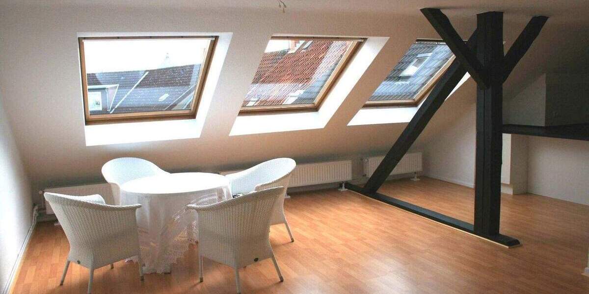 Sonnige Atelierwohnung - mit kleinem Büro möglich 3 zimmer