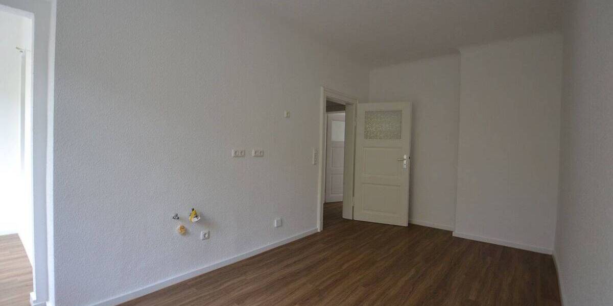 Etagenwohnung Dresden Leuben - 1 Zimmer, 45 m&sup2;, 362&euro; | Angebot:26160854