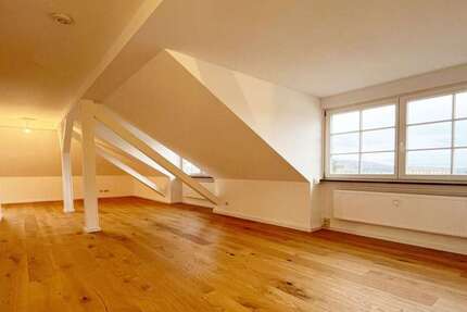 Wohnung zum Mieten in Baden-Baden 890 € 85 m² 2.5 zimmer