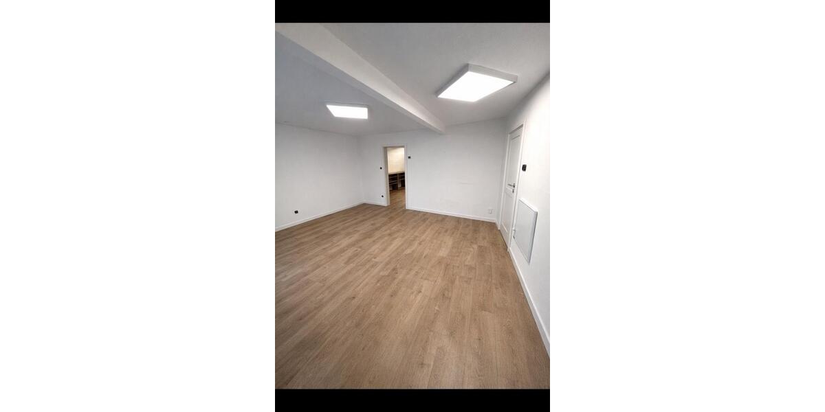 Gewerbeobjekt Neunburg vorm Wald - 370&euro; | Angebot:25140912