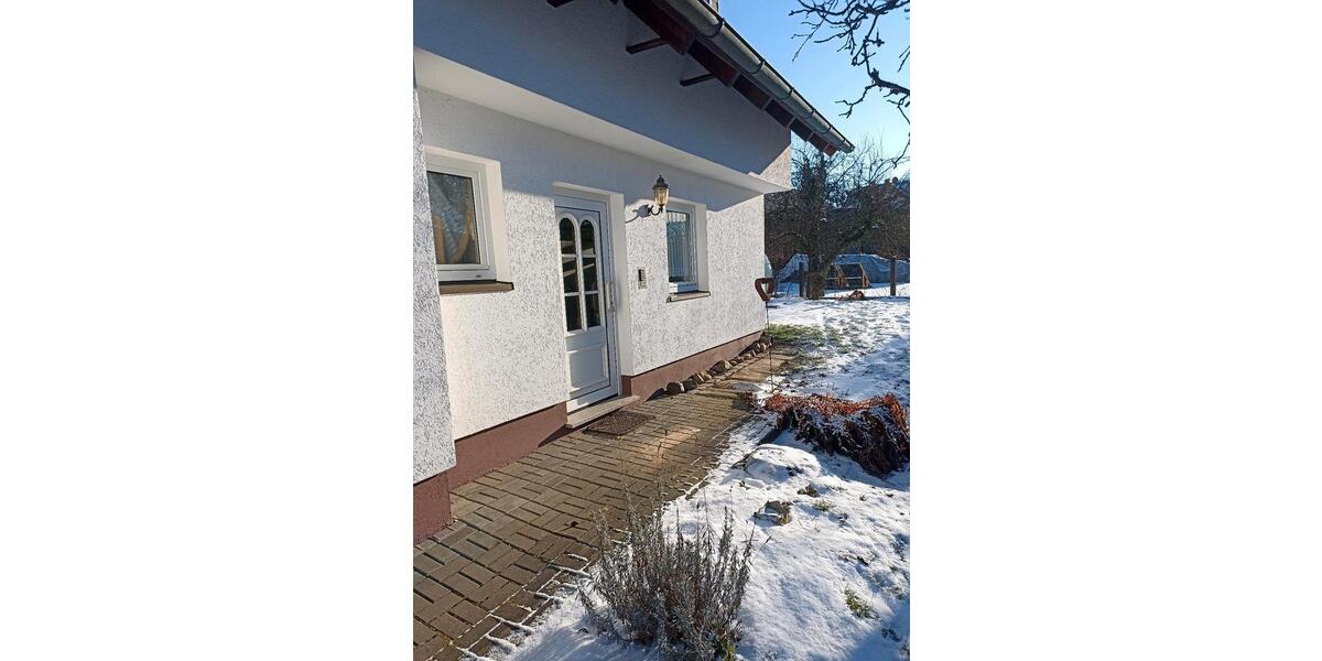 Dachgeschoßwohnung Bad Staffelstein - 3 Zimmer, 70 m&sup2;, 450&euro; | Angebot:25332307