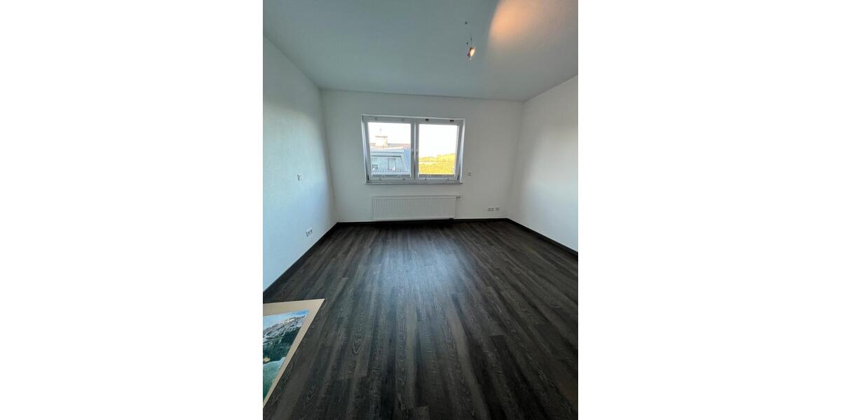 Erdgeschoßwohnung Meschede - 2 Zimmer, 70 m&sup2;, 570&euro; | Angebot:26462855