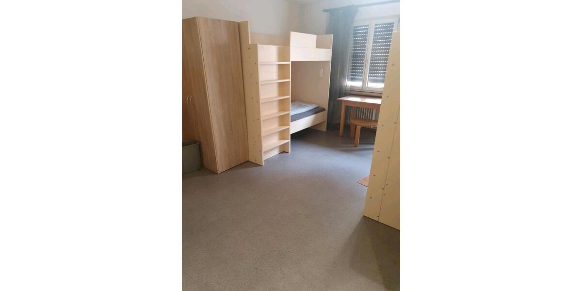 Wohnen auf Zeit Nürnberg Almoshof - 1 Zimmer, 15 m&sup2;, 390&euro; | Angebot:24775104