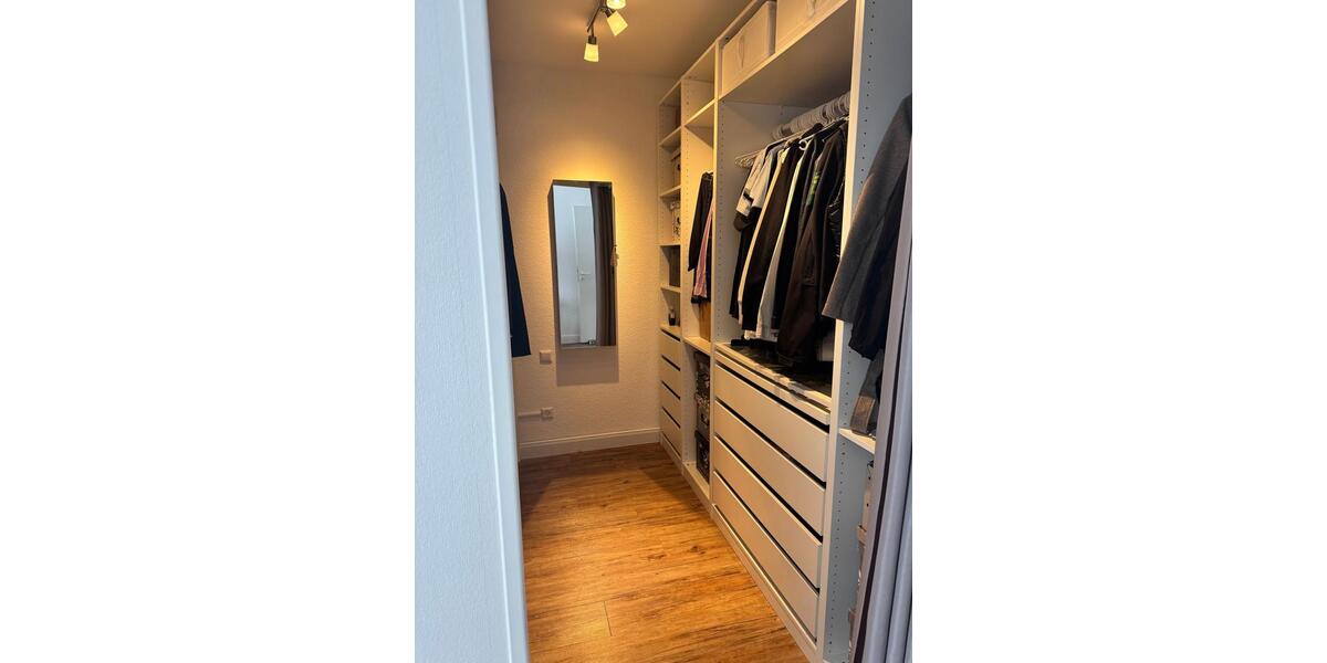 Etagenwohnung Gütersloh Isselhorst - 3 Zimmer, 120 m&sup2;, 1.100&euro; | Angebot:24780694