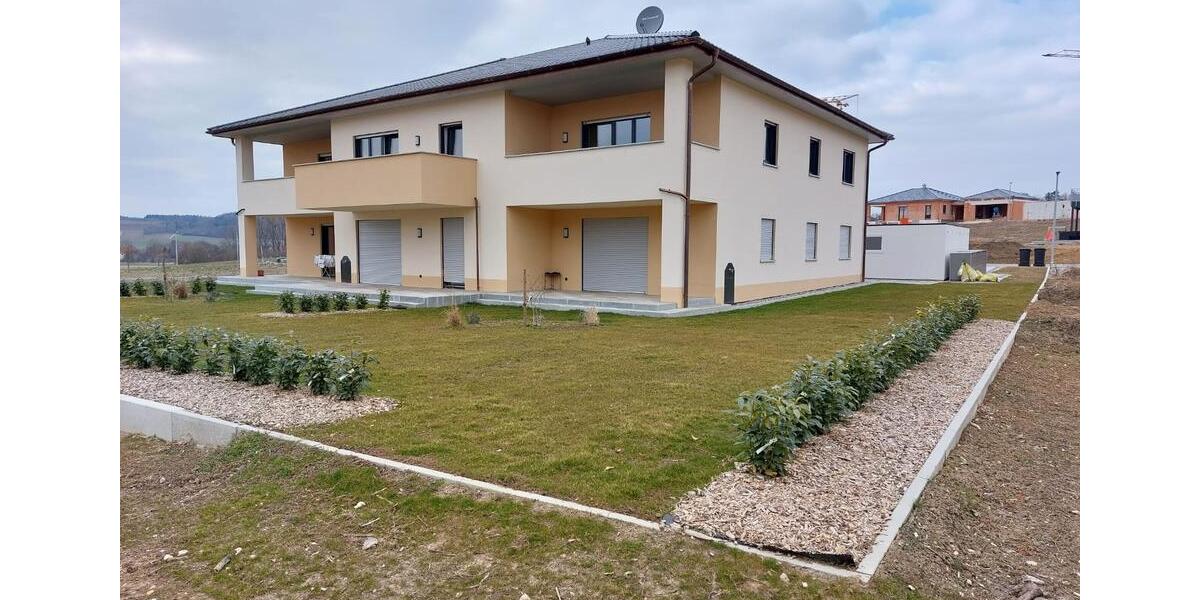 Etagenwohnung Bissingen - 4 Zimmer, 100 m&sup2;, 985&euro; | Angebot:24848497