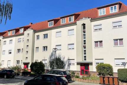 Wohnung Zeitz - 2 Zimmer, 93 m&sup2;, 605&euro; | Angebot:27208492
