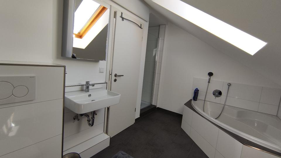 Etagenwohnung Böhen - 3 Zimmer, 105 m&sup2;, 800&euro; | Angebot:26617101