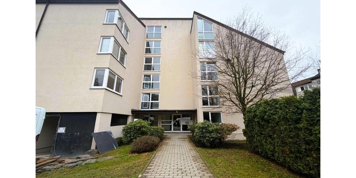 Etagenwohnung Hof Altstadt - 1 Zimmer, 38 m&sup2;, 350&euro; | Angebot:26181808