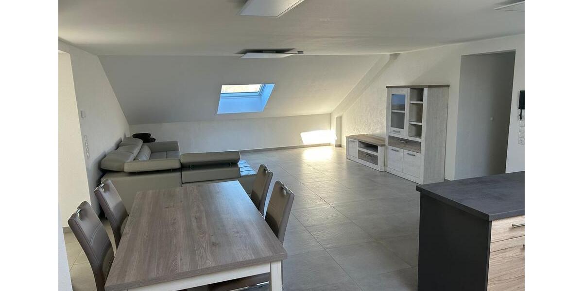 Neu sanierte 4,5 ZKB Wohnung in Kaiserslautern-Erfenbach 4 zimmer