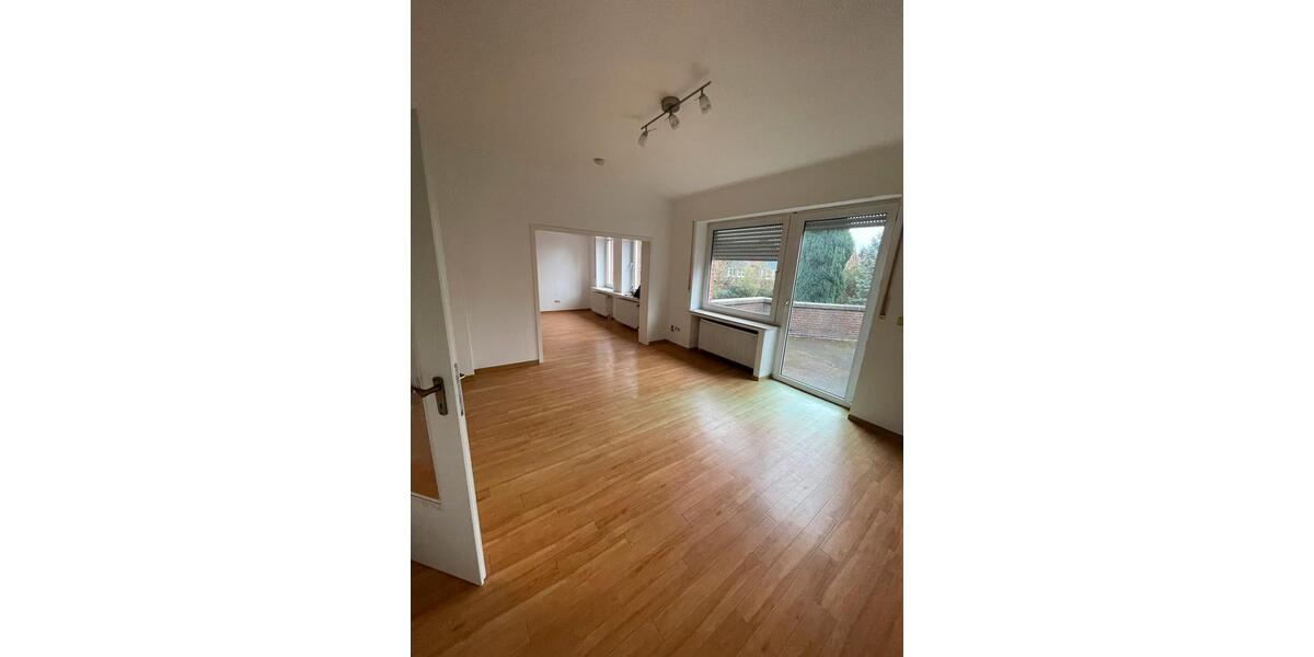 Wohnen auf Zeit Lingen (Ems) Damaschke - 5 Zimmer, 160 m&sup2;, 380&euro; | Angebot:16828875