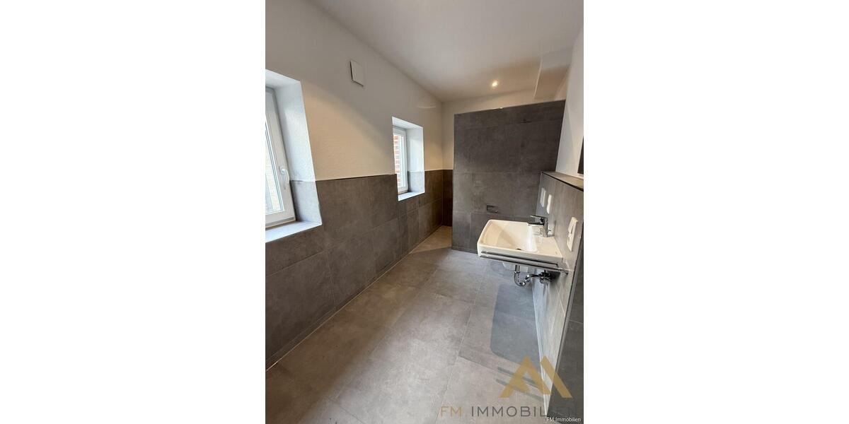 Erdgeschoßwohnung Cloppenburg - 3 Zimmer, 100 m&sup2;, 1.045&euro; | Angebot:26662368