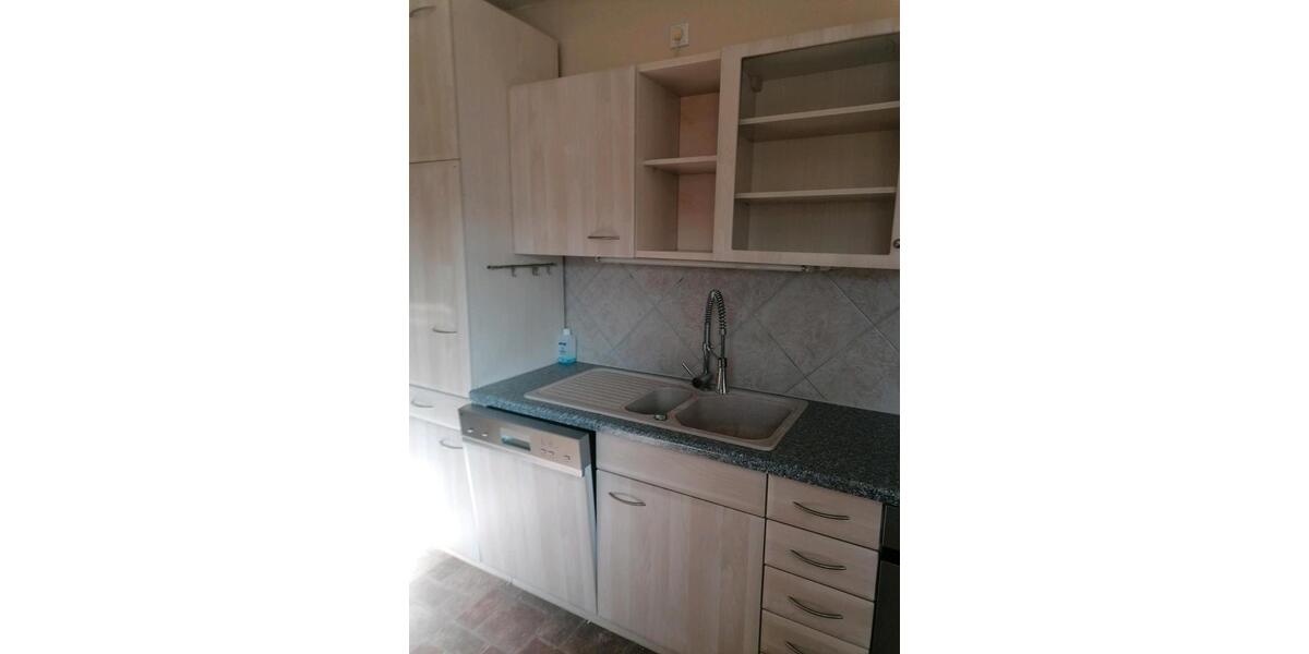 Erdgeschoßwohnung Zella-Mehlis Mehlis - 3 Zimmer, 78 m&sup2;, 700&euro; | Angebot:25956356