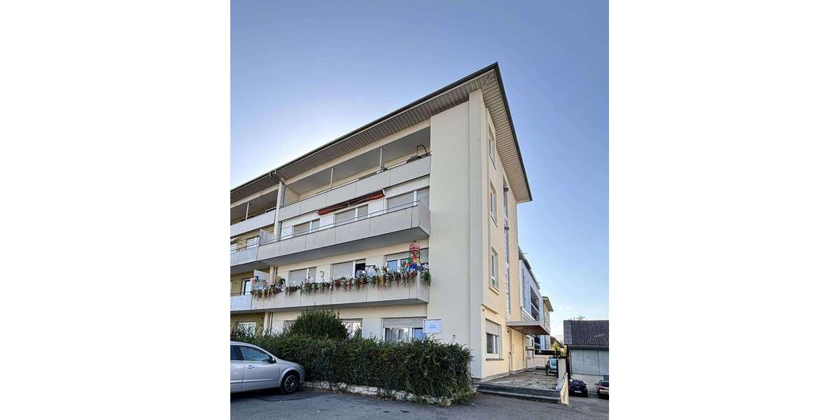 Etagenwohnung Singen - 4 Zimmer, 86 m&sup2;, 980&euro; | Angebot:27440507