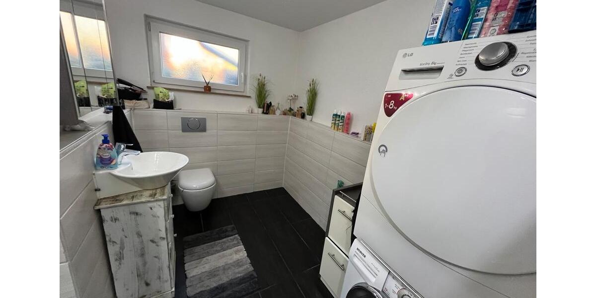 Erdgeschoßwohnung Lichtenwald - 3 Zimmer, 125 m&sup2;, 1.300&euro; | Angebot:24864975