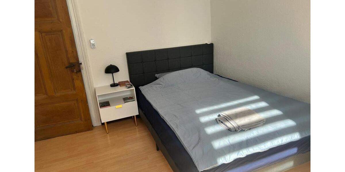 Wohnen auf Zeit Stadtoldendorf - 4 Zimmer, 25 m&sup2;, 50&euro; | Angebot:22970296
