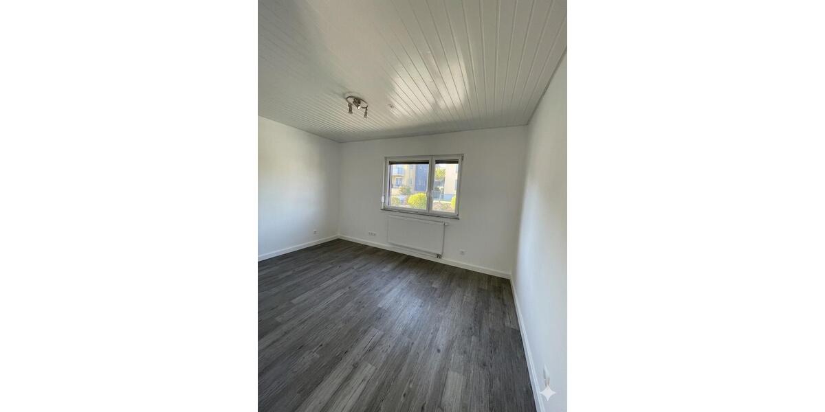 Etagenwohnung Herrenberg - 3 Zimmer, 70 m&sup2;, 1.250&euro; | Angebot:26331950