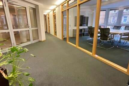 Büro in Braunschweig 1.600 € 138 m² zimmer