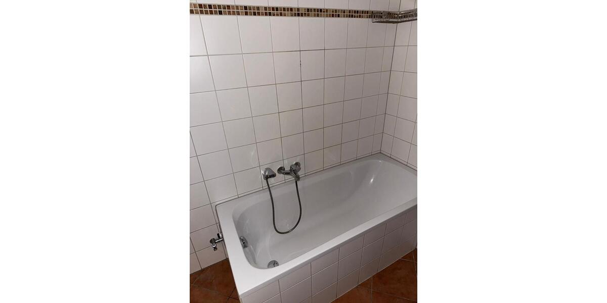 Etagenwohnung Forst (Lausitz) - 3 Zimmer, 78 m&sup2;, 460&euro; | Angebot:26624837