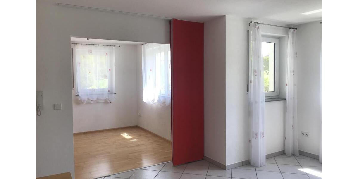 Etagenwohnung Attenweiler - 2 Zimmer, 76 m&sup2;, 530&euro; | Angebot:25264071