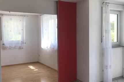 Wohnung Attenweiler - 2 Zimmer, 76 m&sup2;, 530&euro; | Angebot:25264071