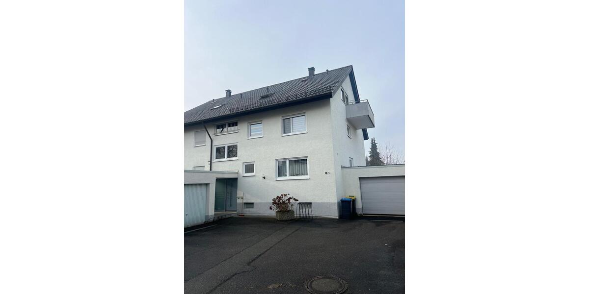 Dachgeschoßwohnung Flein - 3 Zimmer, 63 m&sup2;, 800&euro; | Angebot:26169749