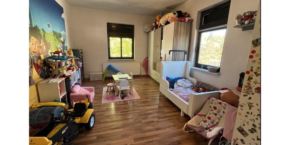 Etagenwohnung Schmalkalden - 4 Zimmer, 105 m&sup2;, 927&euro; | Angebot:25224316