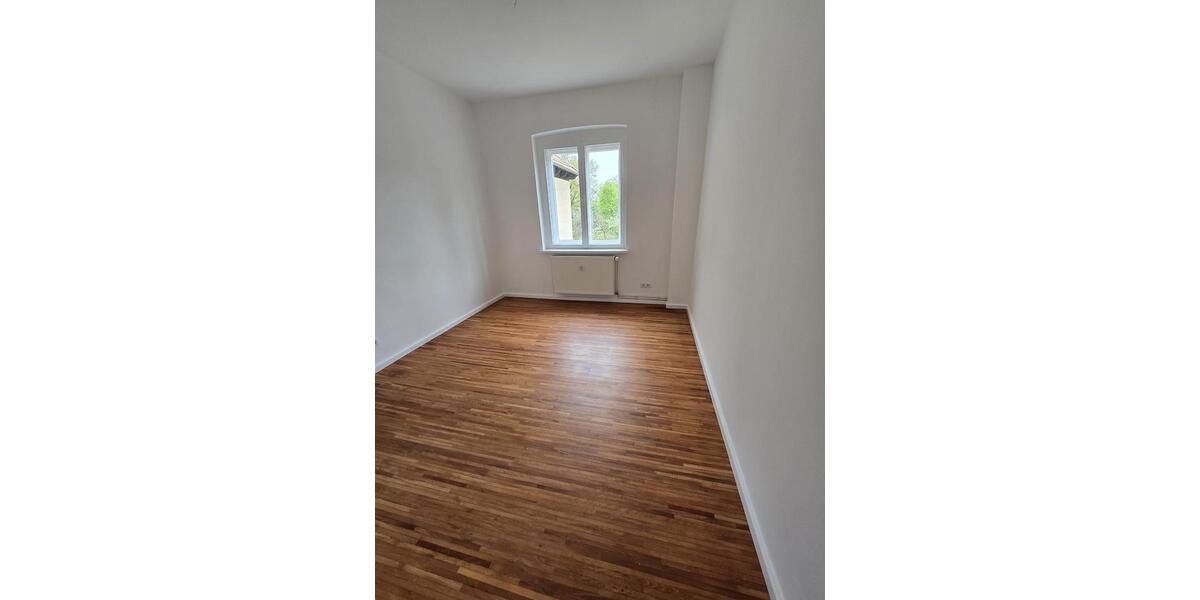 Etagenwohnung Teltow - 4.5 Zimmer, 114 m&sup2;, 1.760&euro; | Angebot:26416077