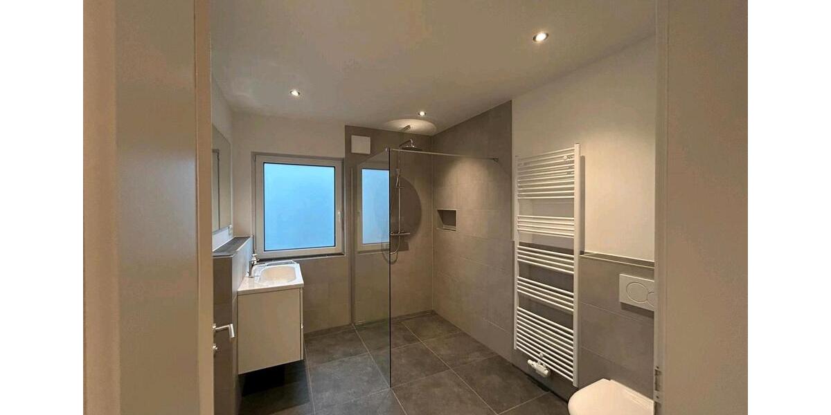 Wohnen auf Zeit Oldenburg Dobbenviertel - 1 Zimmer, 95 m&sup2;, 536&euro; | Angebot:26594961