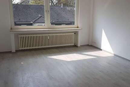 Wohnung Duisburg Dellviertel - 2 Zimmer, 60 m&sup2;, 450&euro; | Angebot:27292107