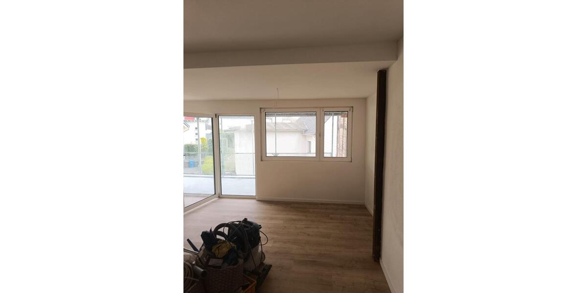Erdgeschoßwohnung Limburg an der Lahn Eschhofen - 3 Zimmer, 90 m&sup2;, 1.000&euro; | Angebot:26412885