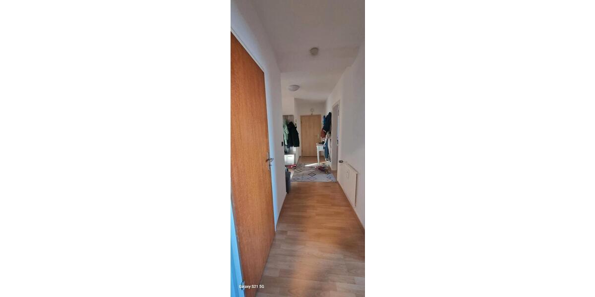 Etagenwohnung Duisburg Hamborn - 3 Zimmer, 81 m&sup2;, 650&euro; | Angebot:24870952