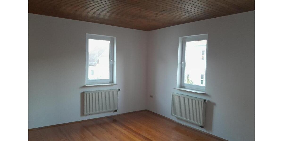 Etagenwohnung Weikersheim - 3 Zimmer, 115 m&sup2;, 860&euro; | Angebot:25356006