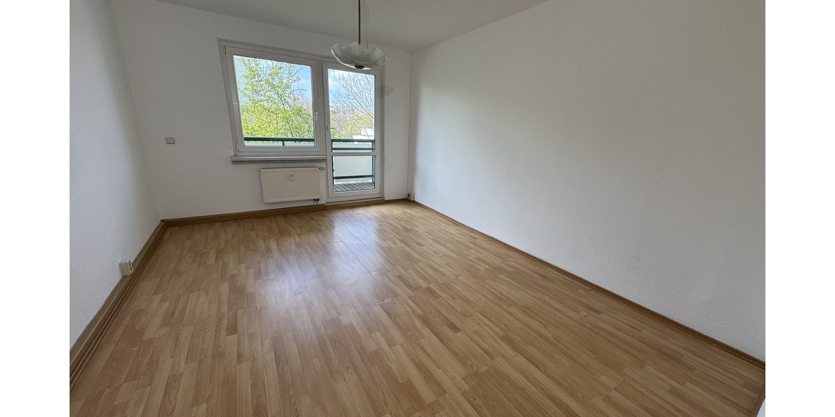 Doppelt genießen: Balkon und großer Wintergarten in attraktiver 2-Raum-Wohnung in Gera-Bieblach! - Erdgeschoßwohnung Gera Alt-Bieblach | Angebot:26374761