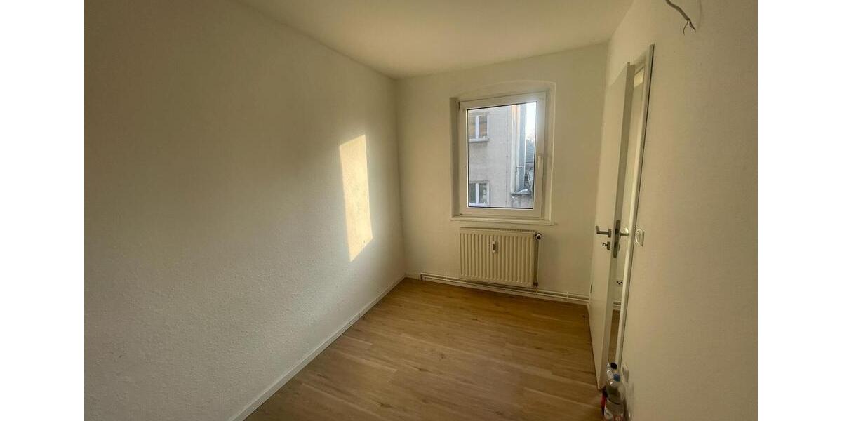 Etagenwohnung Raguhn-Jeßnitz Jeßnitz (Anhalt) - 3 Zimmer, 60 m&sup2;, 604&euro; | Angebot:25614528