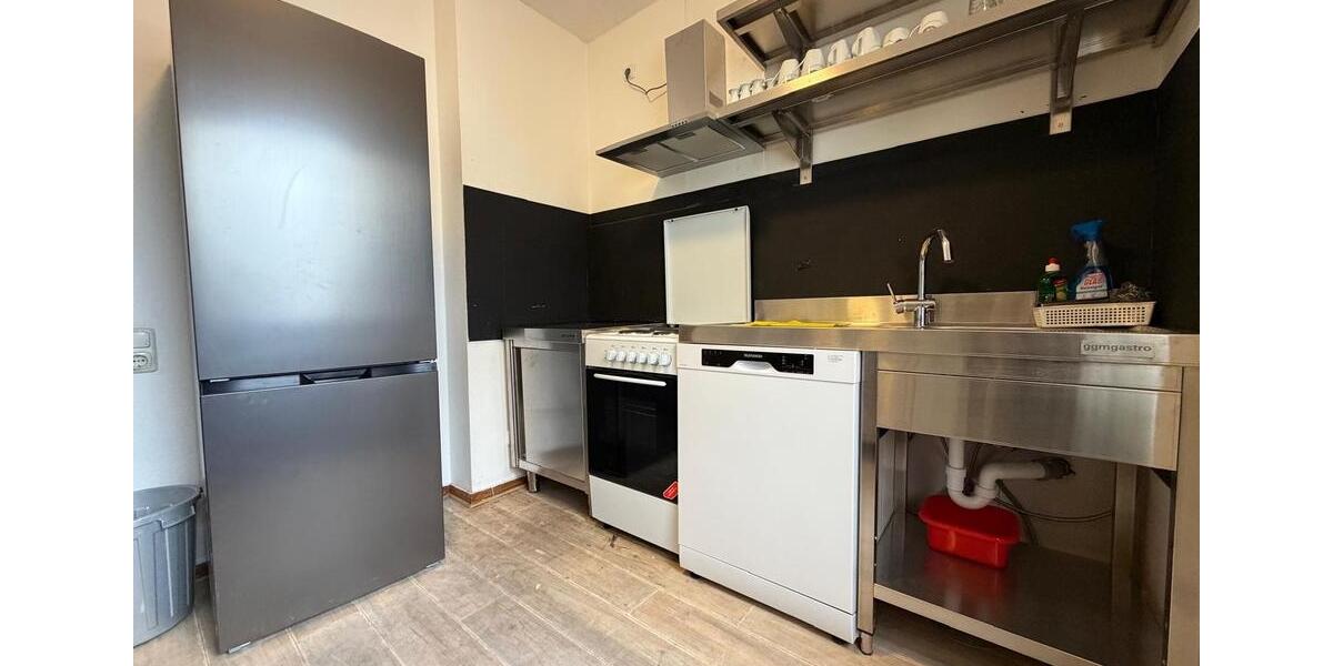 Wohnen auf Zeit Neuenrade - 4 Zimmer, 110 m&sup2;, 15&euro; | Angebot:26127814