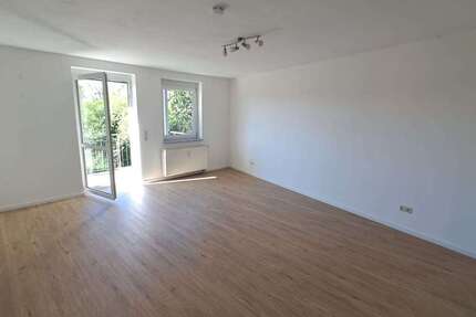 Wohnung Bretten - 3 Zimmer, 85 m&sup2;, 810&euro; | Angebot:26536061