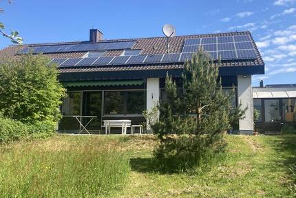 Haus Schrobenhausen - 7 Zimmer, 213 m&sup2;, 2.300&euro; | Angebot:25369482