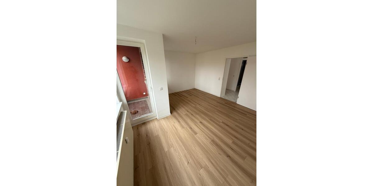 Etagenwohnung Zwenkau - 3 Zimmer, 53 m&sup2;, 519&euro; | Angebot:26021305