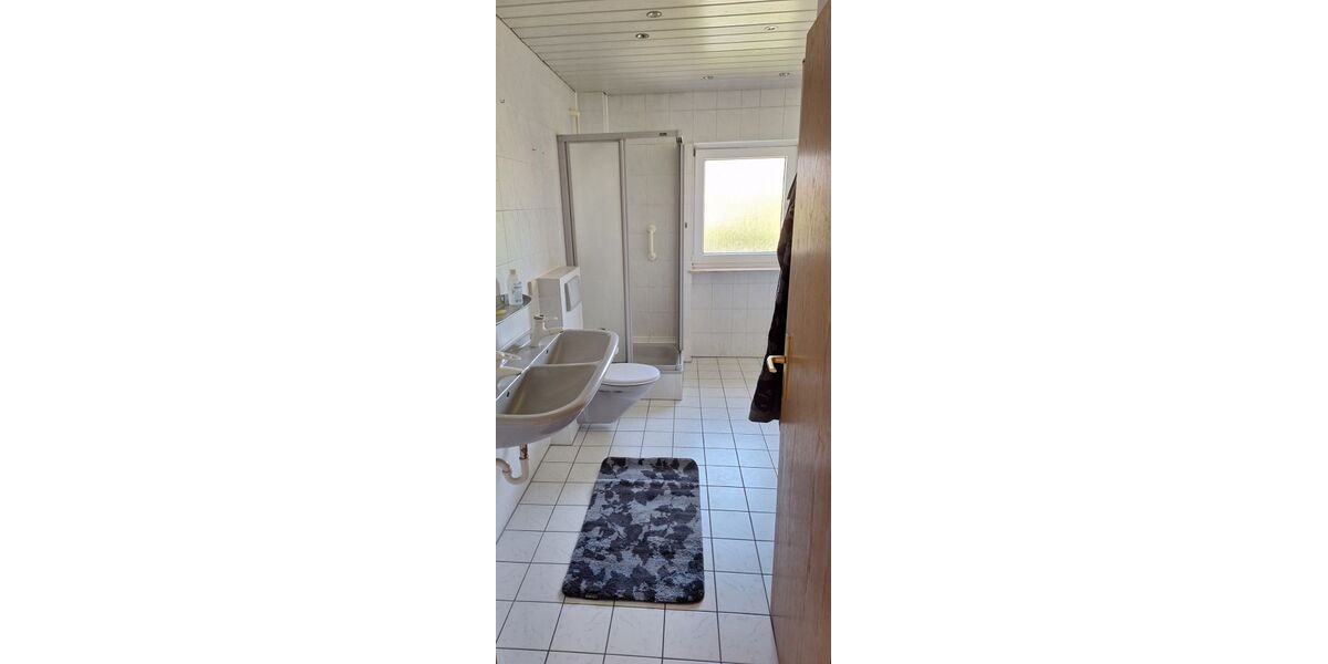 Voll ausgestattete 3 Zi.Whg. (auch Kurzzeitvermietung mögl.)-privat - Etagenwohnung Langenselbold | Angebot:27253720