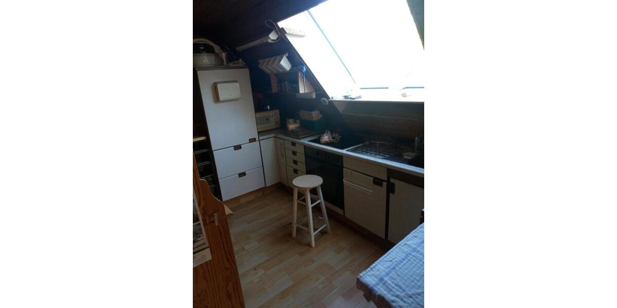 1 Zimmer Wohnung im Dachgeschoss 1 zimmer