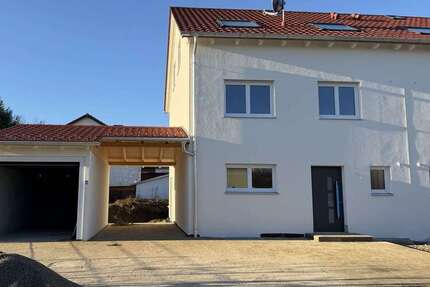 Haus zum Mieten in Forstinning 2.490 € 166 m² 6 zimmer