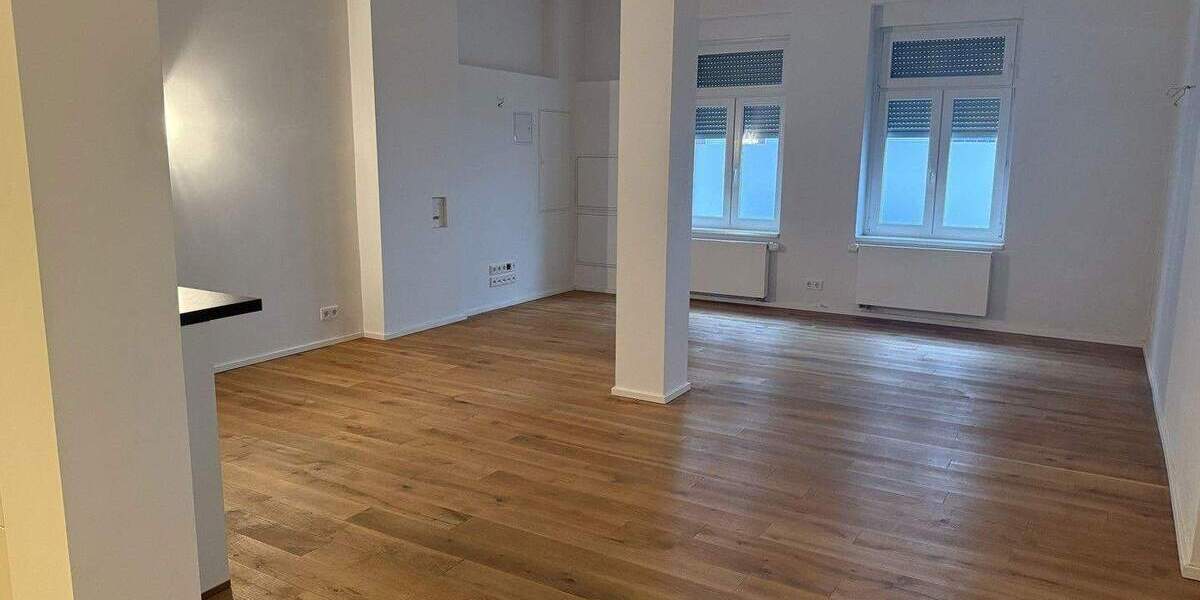 Mehrfamilienhaus, Wohnhaus Frankfurt Höchst - 4 Zimmer, 120 m&sup2;, 2.150&euro; | Angebot:24670171