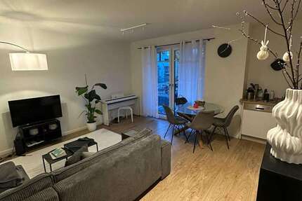 Zimmer Hamburg Eimsbüttel - 1 Zimmer, 1.600&euro; | Angebot:26147647