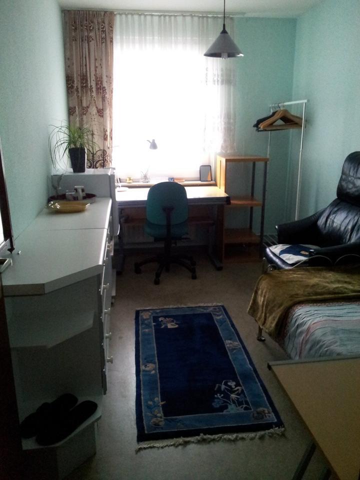 Nice Room near Main RiverCentral StationFair